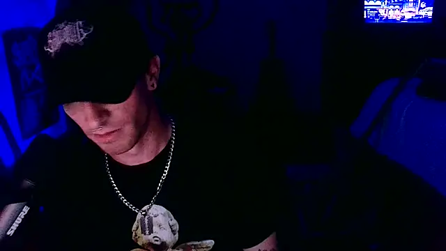 LEVIATHANX666 webcam