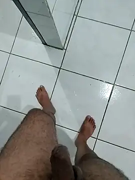 putopau15 (Ask my age) - Vem tirar meu leitinho?