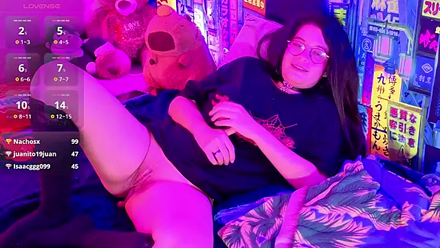 Yorumakie_777 webcam