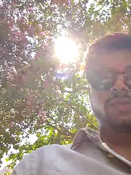 _IRRESISTIBLE_ webcam