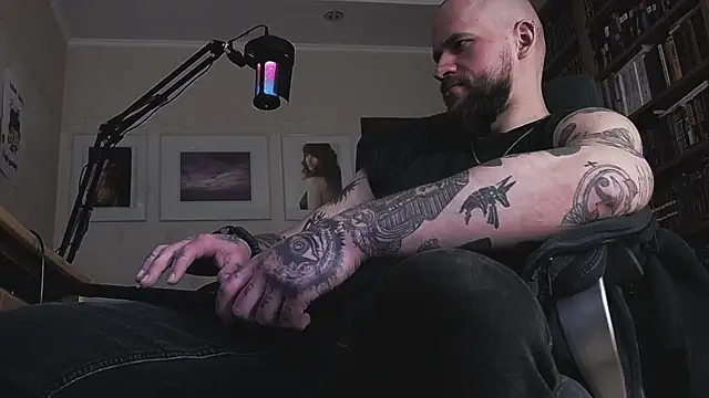 findomjason (M young) - to be a good boy is what u crave😈