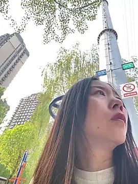 美女xinmengAZ在线直播