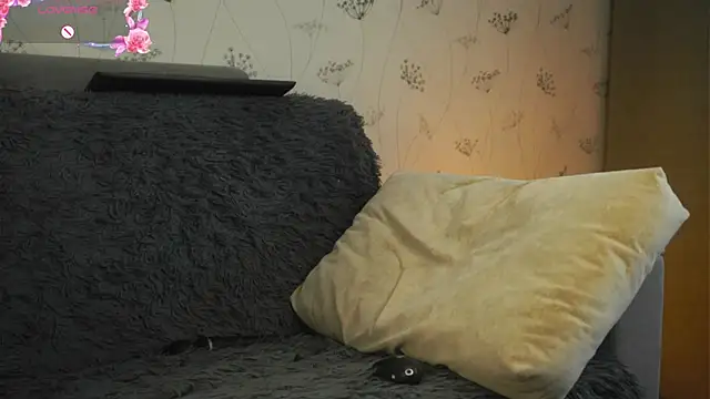 LorettaGladman webcam