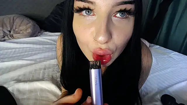 ScarlettJakobs webcam