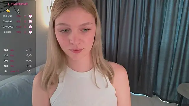 CynthiaaStone webcam