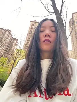 美女xinmengAZ在线直播