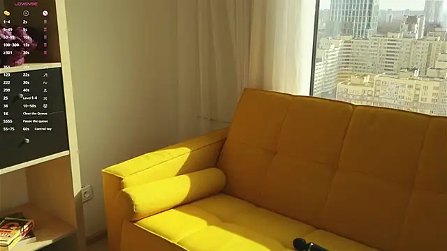 IsauraHolleman webcam