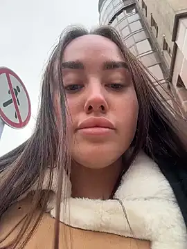 KiraSunshine live sex cam