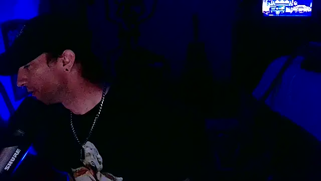 LEVIATHANX666 webcam