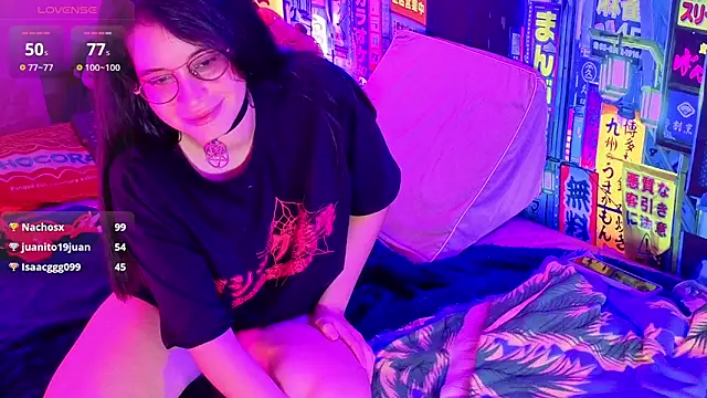 Yorumakie_777 webcam