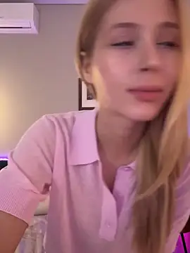 LunaRase live sex cam