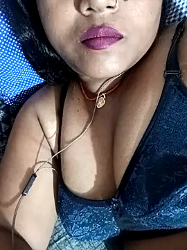 Amisha-Mishra webcam