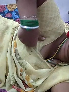 sweetqueen143 webcam