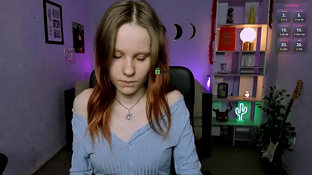 rebecca_smile webcam