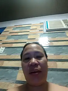 squirtshantal webcam