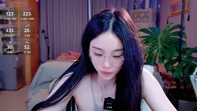 美女JaeHartMorn在线直播