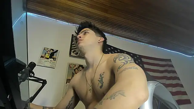 charlie_hotxxx (M young) - MY BIG CUM!!!