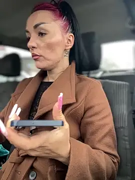 meganfoxiy - MeganFoxiy's free webcam - UK Sex Cams