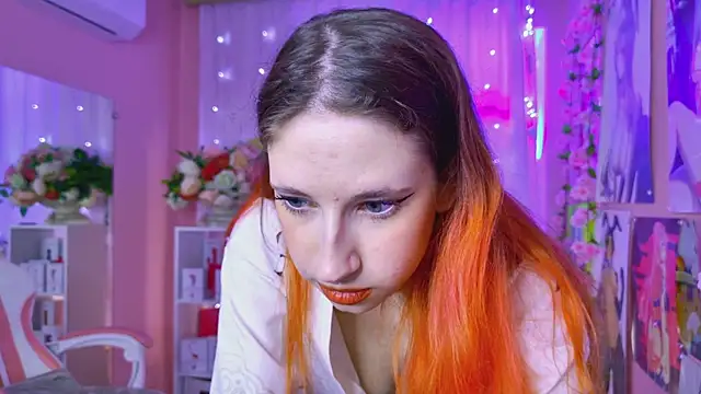 kim_redd - Kim_Redd's free webcam - UK Sex Cams