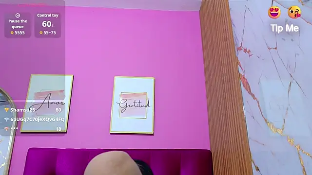 yourcuteneighbourr webcam