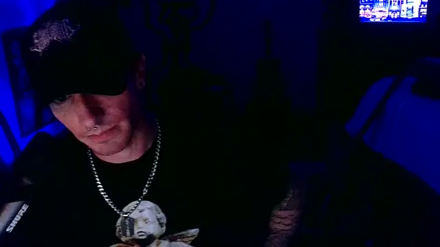 LEVIATHANX666 webcam