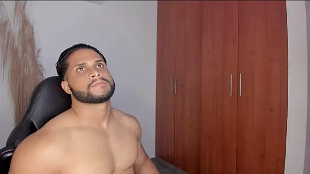 pier_simons - Pier_Simons's free webcam - UK Sex Cams