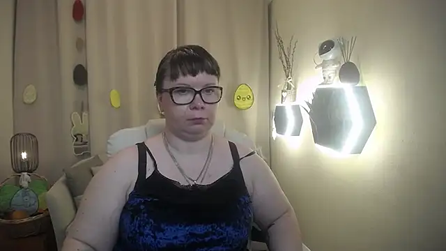 BonnnyBoobsy webcam