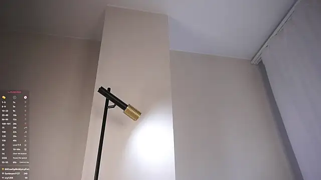 ClarineCasebolt webcam