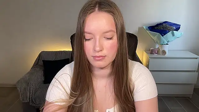 evamaddison - EvaMaddison's free webcam - UK Sex Cams