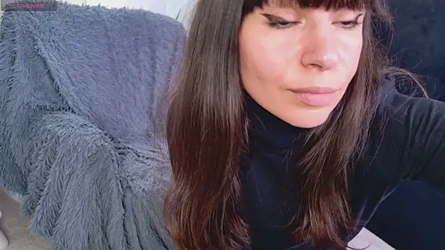 sofiafoster_ - SofiaFoster_'s free webcam - UK Sex Cams