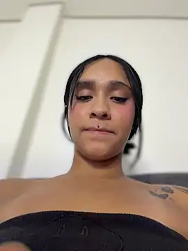 Isabella-Teen webcam