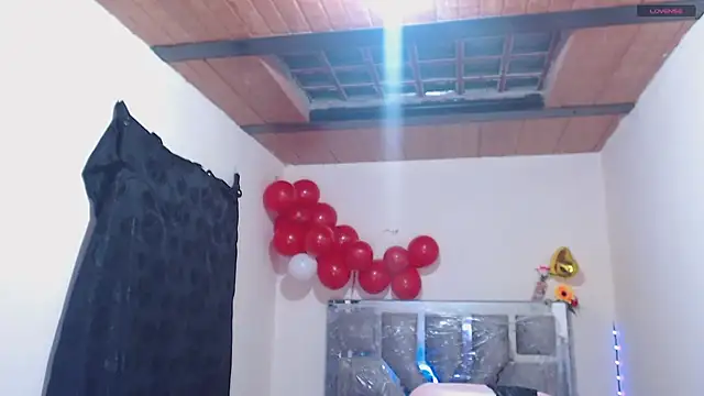 toxxxic_cams webcam