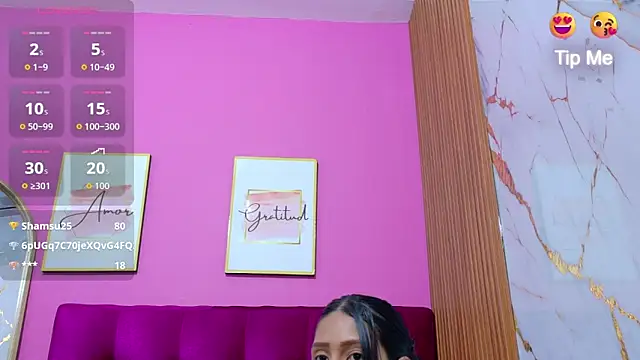 yourcuteneighbourr webcam