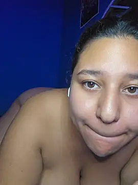 Kittysweet2001 webcam