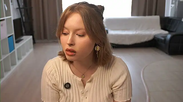 YourSugarAlice webcam