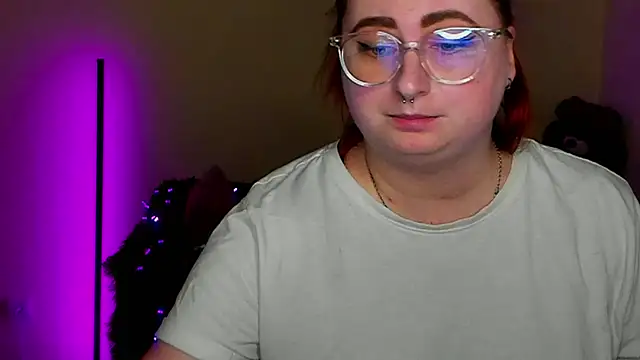 Alicia_love00 webcam