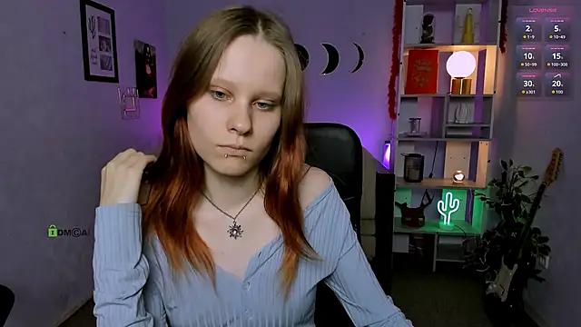 rebecca_smile webcam