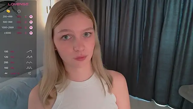 CynthiaaStone webcam