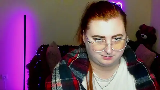 Alicia_love00 webcam