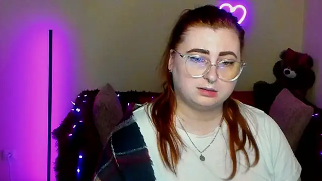 Alicia_love00 webcam