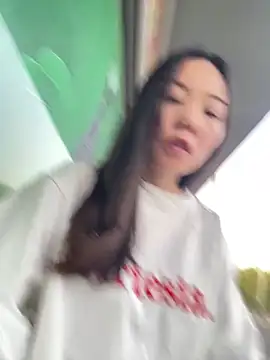 美女xinmengAZ在线直播