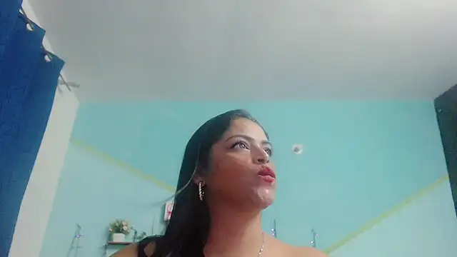 NickyRibeiro webcam