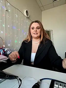 Juicy_PeachLux webcam