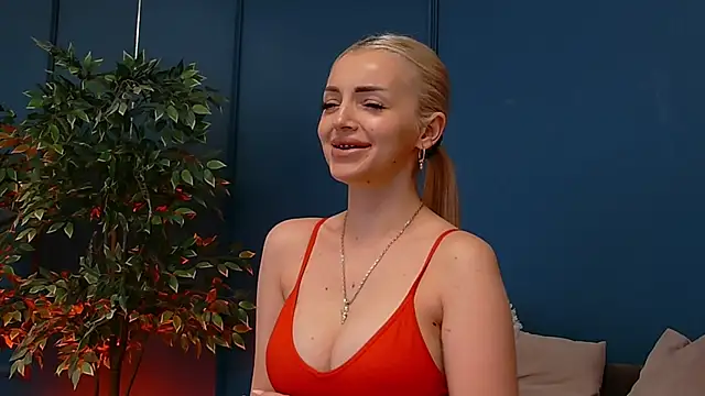 deeavip - DeeaVIP's free webcam - UK Sex Cams