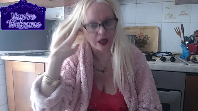 martachatte - Martachatte's free webcam - UK Sex Cams