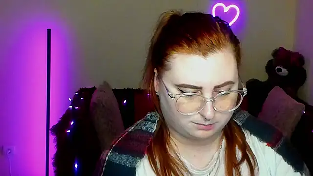 Alicia_love00 webcam