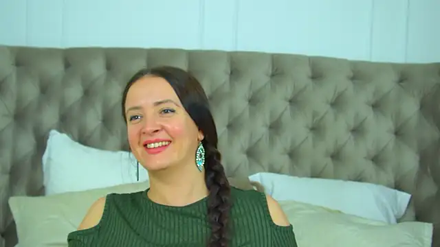 ElinaBellucci webcam