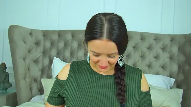 ElinaBellucci webcam