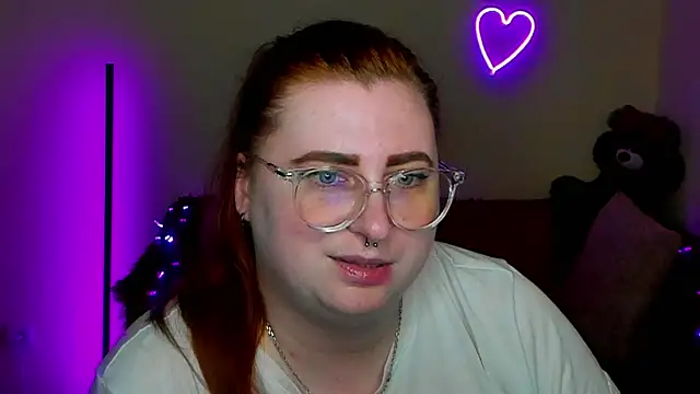 Alicia_love00 webcam