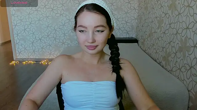 Lissa_Cristal webcam